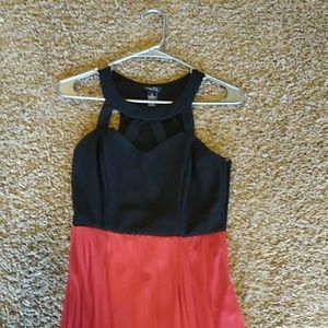 Long dress red and black